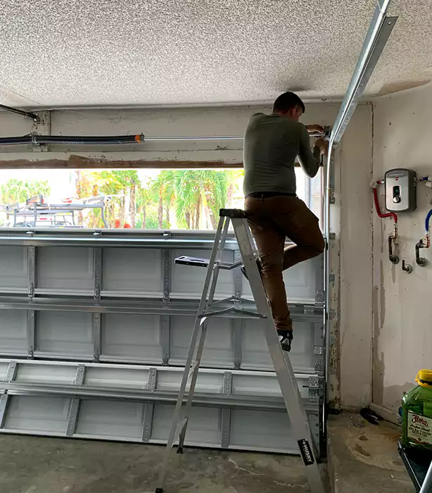 Garage Door Off Track Repair in Wilton Manors, FL