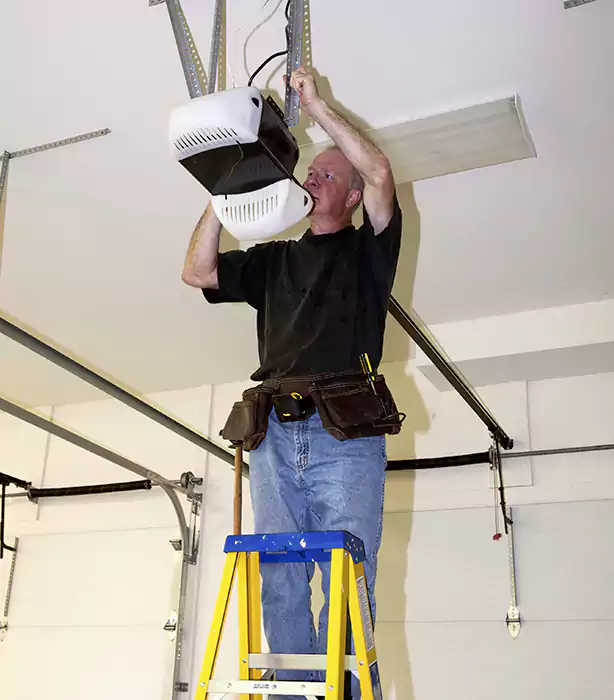 Raynor Garage Door Opener Repair in Wilton Manors, FL